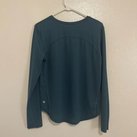 Lululemon High-Neck Running and Training Long Sleeve Shirt- green jasper - Picture 5 of 7